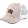 Casquettes DAKINE CROSSING CURVED BILL TRUCKER TAN 22 Marron / Blanc 2 Casquettes DAKINE CROSSING CURVED BILL TRUCKER TAN 22 Marron / Blanc -Bonnets Soldes Boutique 9 107563 crossing curved bill trucker tan 10003726 tan 01