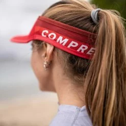 Casquettes COMPRESSPORT VISOR ULTRALIGHT RED 22 Rouge 11 Casquettes COMPRESSPORT VISOR ULTRALIGHT RED 22 Rouge -Bonnets Soldes Boutique 9 73089 visor ultralight red cu00005b 300 05