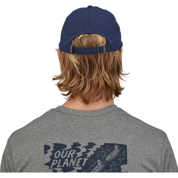 Casquettes PATAGONIA P-6 LABEL TRAD CAP CLASSIC NAVY 23 Bleu 5 Casquettes PATAGONIA P-6 LABEL TRAD CAP CLASSIC NAVY 23 Bleu – Image 3